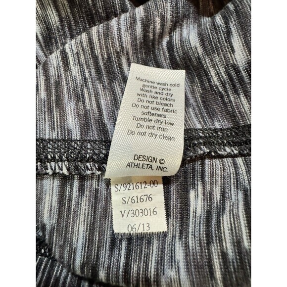 Athleta Top Womens Medium Grey Purple 1/4 Zip Long Sleeve Running Yoga Casual - Picture 10 of 10